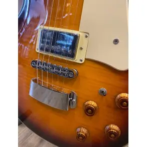 Guitarra Electrica Hagstrom 2 Micrófonos Hagstrom Custom 62 Vintage Sunburst SUSWE-VSB