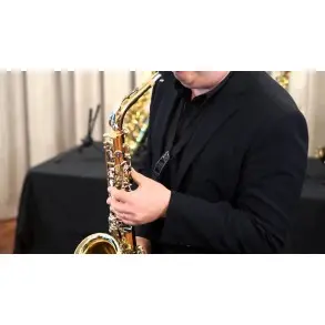 Saxo Alto Yamaha YAS26 con estuche