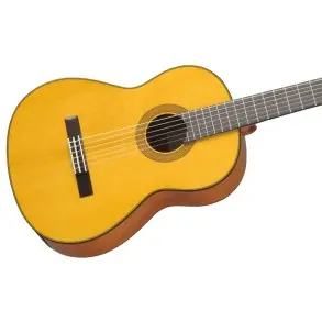 Guitarra Yamaha CG142S