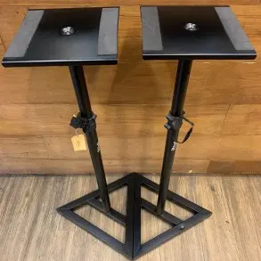 Soportes para monitor de estudio Stagg SMOS10SET OUTLET