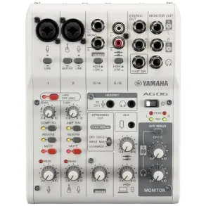 Mixer Yamaha AG06MK2W Streaming 2 Canales USB
