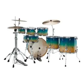 Bateria Tama Superstar Classic 7 Cuerpos Maple Bombo 22