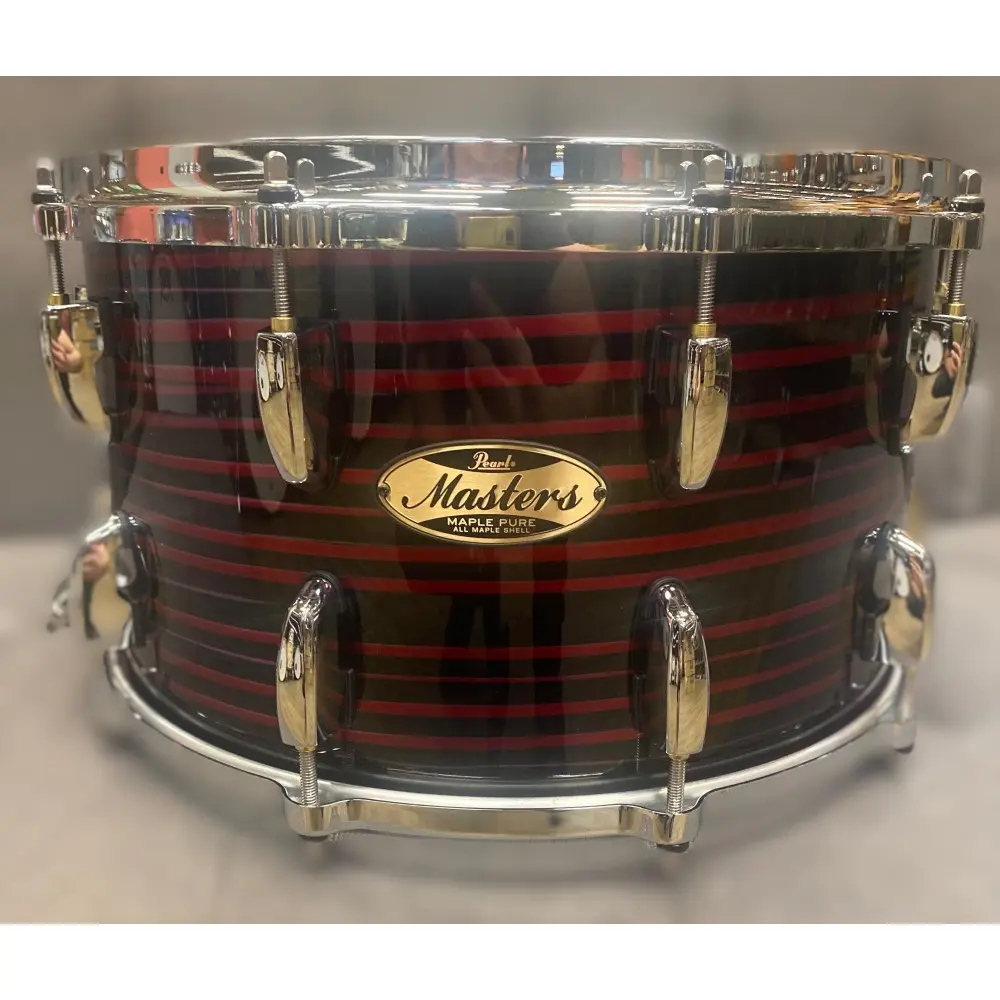 Redoblante PEARL Master Maple Pure De 14x8" Color Red Oyster Swirl