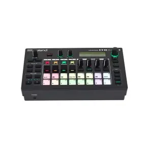 Maquina de Ritmos Music Workstation Groovebox Roland MC101