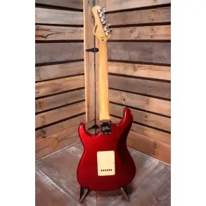 Guitarra Electrica tipo Strato Tagima TG-540 MR LF MG Metallic Red