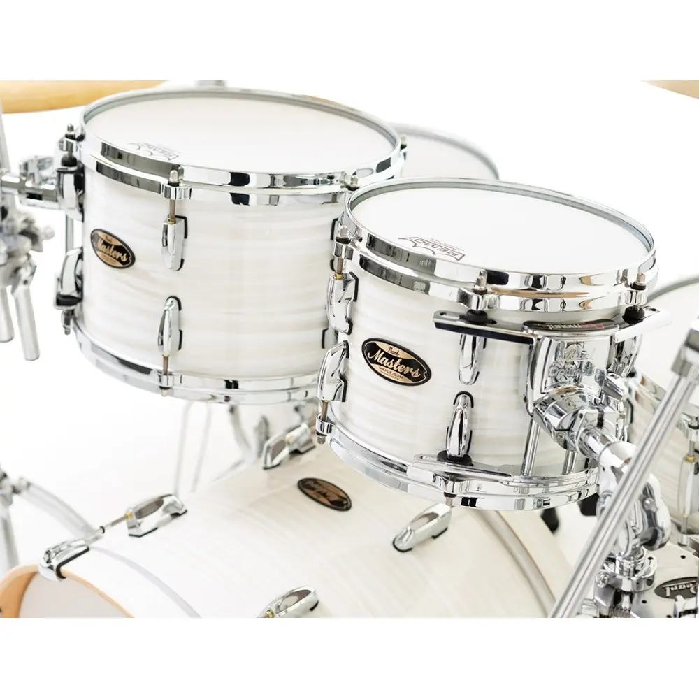 Bateria Pearl Master Maple Gum 4 De Cuerpos Con Bombo De 22 Color White Ice Swirl