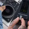 Controlador DJ Pioneer DDJ-REV5 De 2 Canales Para Rekordbox y Serato DJ PRO