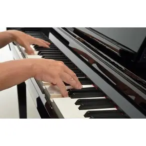 Piano Digital Con Mueble Clavinova Yamaha CSP275B