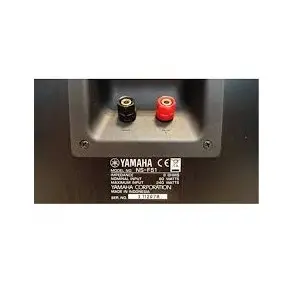 Bafles AV YAMAHA NS-F51 Tipo Columna BASS-REFLEX Par