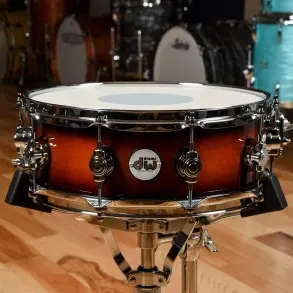 Bateria De 4 Cuerpos DW Design Series Tobacco Burst DDLG2004TB