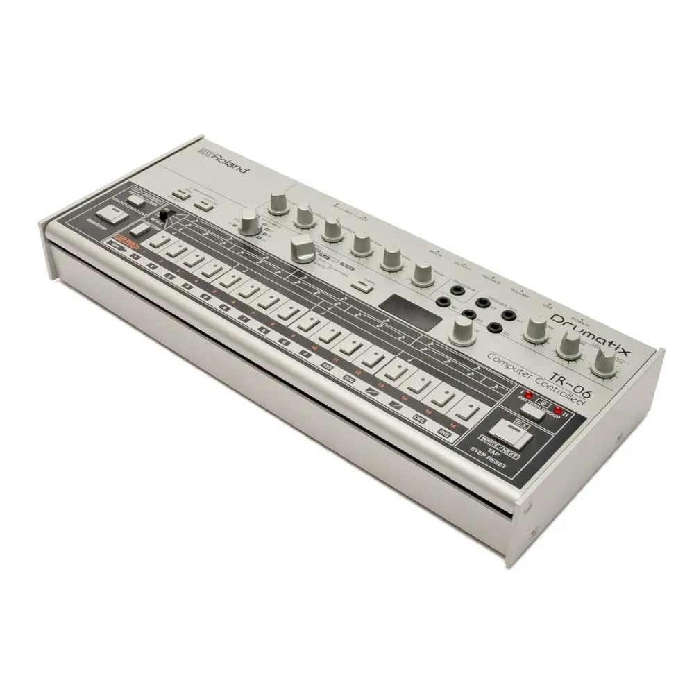 Maquina de Ritmos Roland Boutique TR06 Drumatix