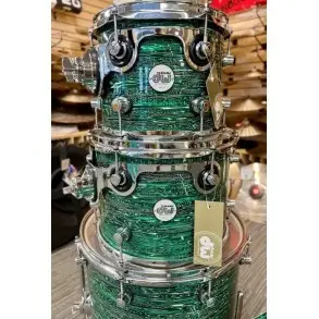 Batería Acústica DW 4 Cuerpos Desing Series Color Strata Green DDFP2214GS