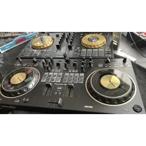 Controlador Dj Pioneer Ddj-rev1 Usb Rca 2 Canales 8 Pads