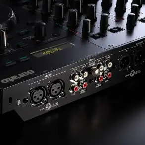 Controlador De Dj Roland Dj-707m 4 Canales Dj Serato Pro