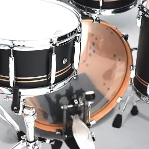 Bateria Pearl Professional Series 4 Cuerpos Bombo 22 Color Satin Gold Contrail