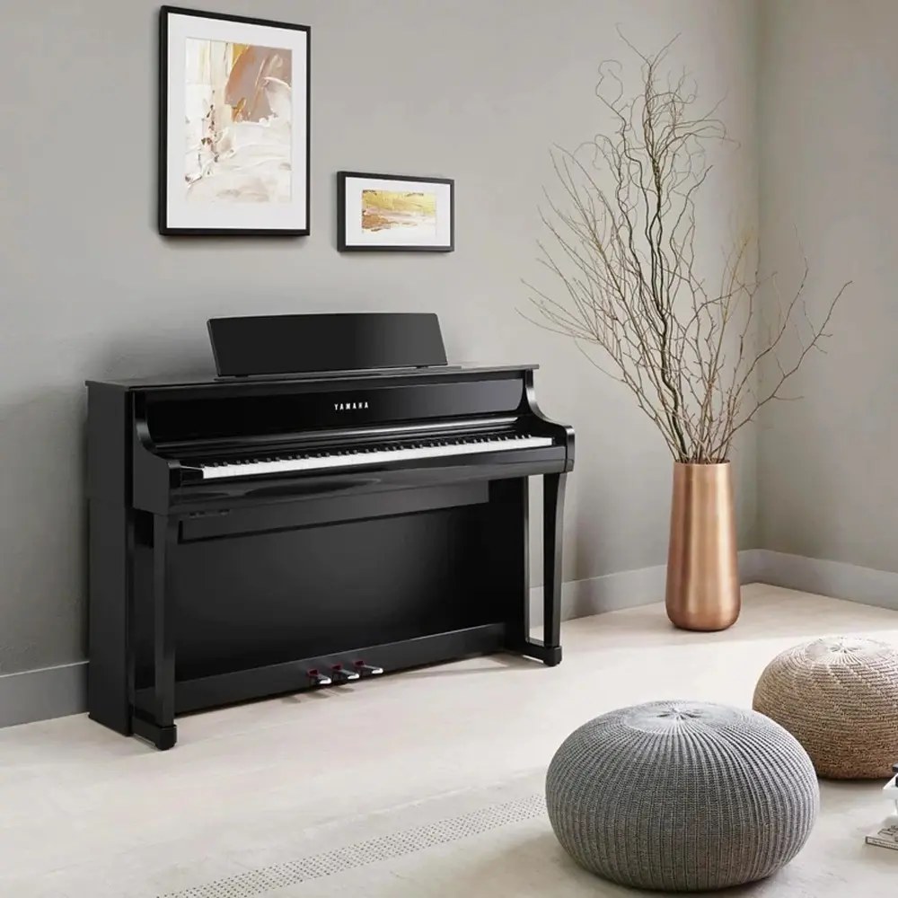 Piano Digital 88 Teclas con Mueble Yamaha CLP875B