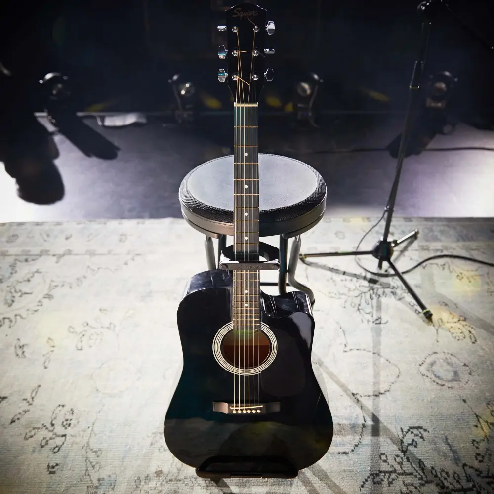 Banqueta alta Plegable Con Soporte de guitarra Gravity FGSEAT1