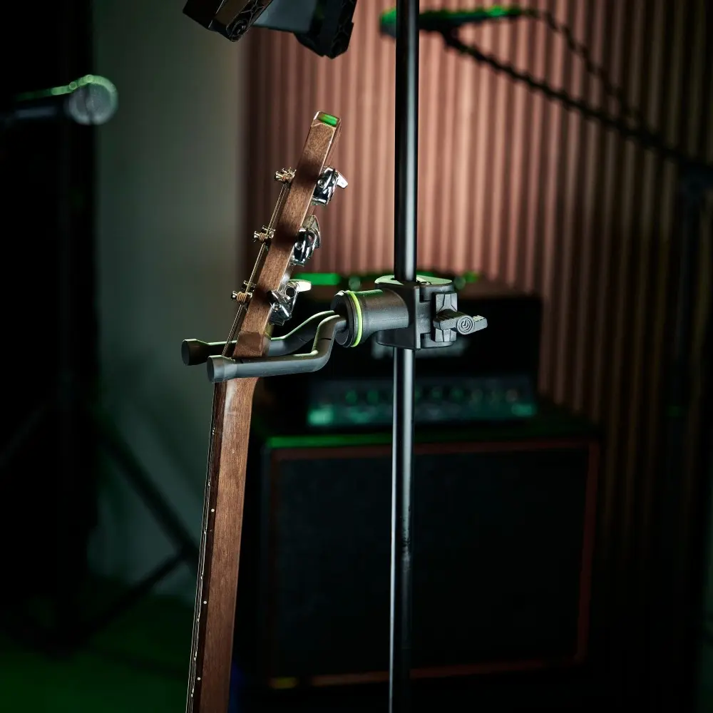 Soporte Portatil con clamp para Guitarra o bajo Gravity GSMS08