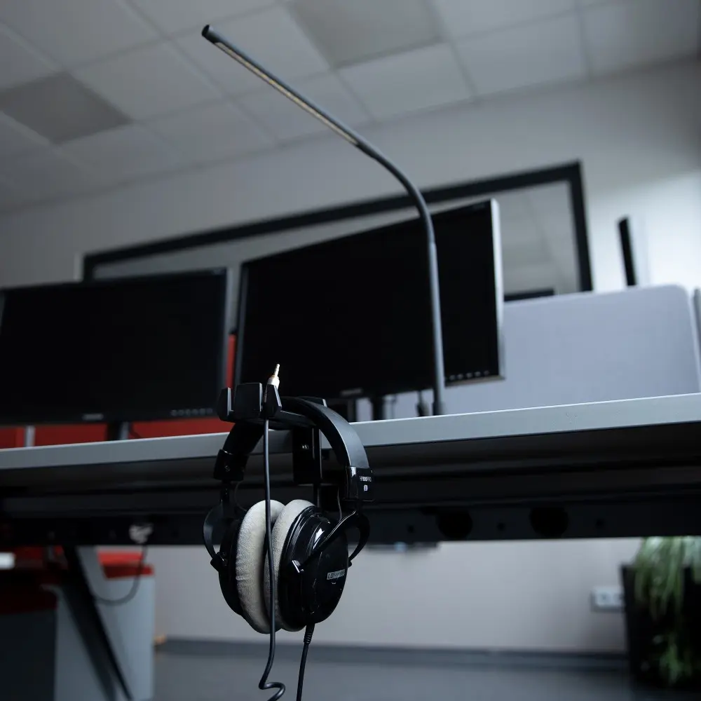 Soporte De Mesa Para Auriculares de estudio Gravity HPHTC01B
