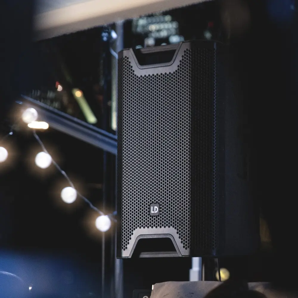 Bafle Activo 300W de 15" Negro Con Bluetooth LD Systems ICOA15BT