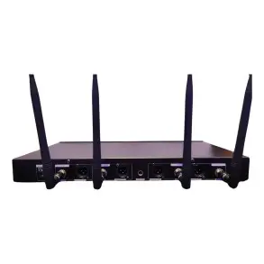 Sistema Cuadruple Microfono Inalambrico de Mano Ross FU-4000