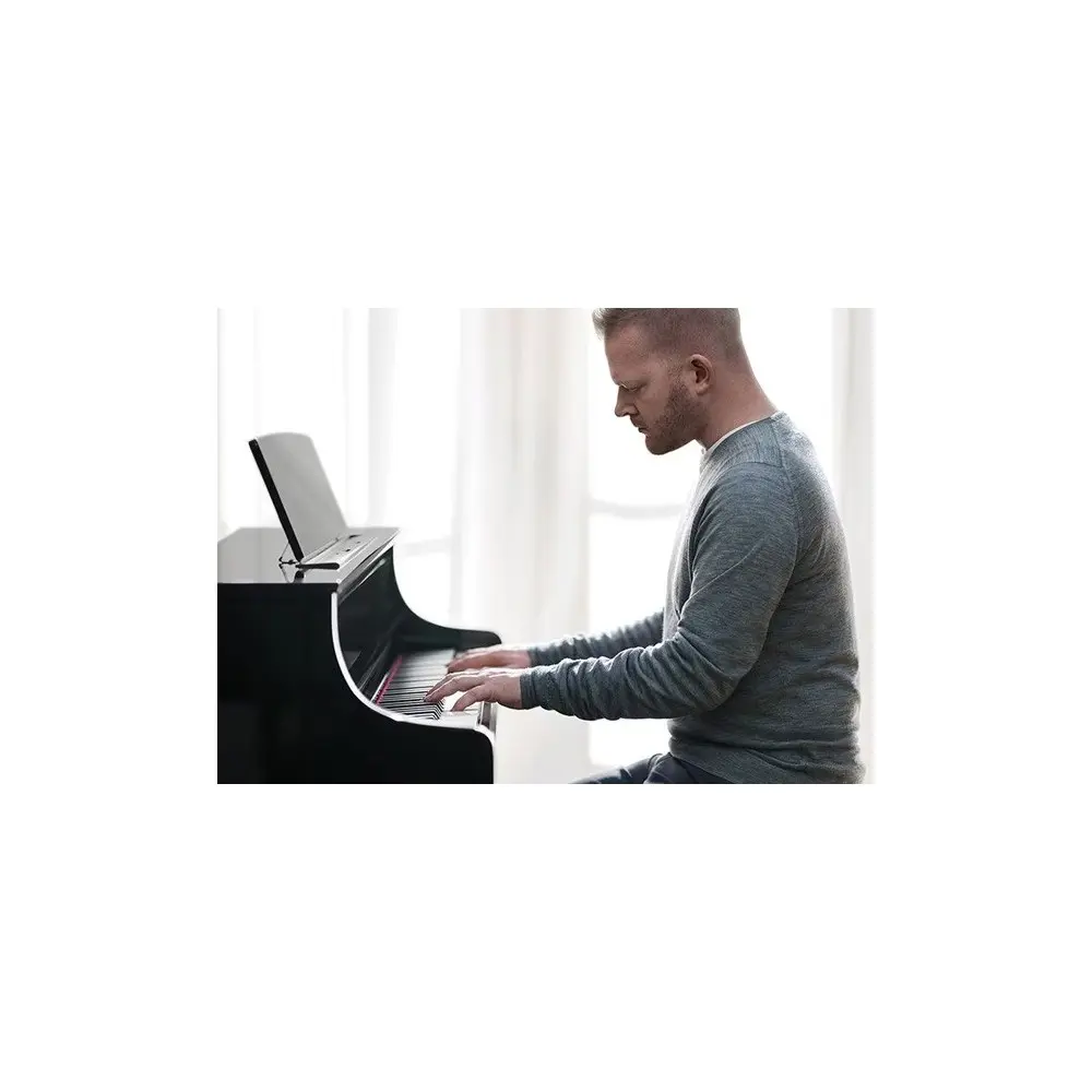 Piano Digital 88 Teclas con Mueble Yamaha CLP875B
