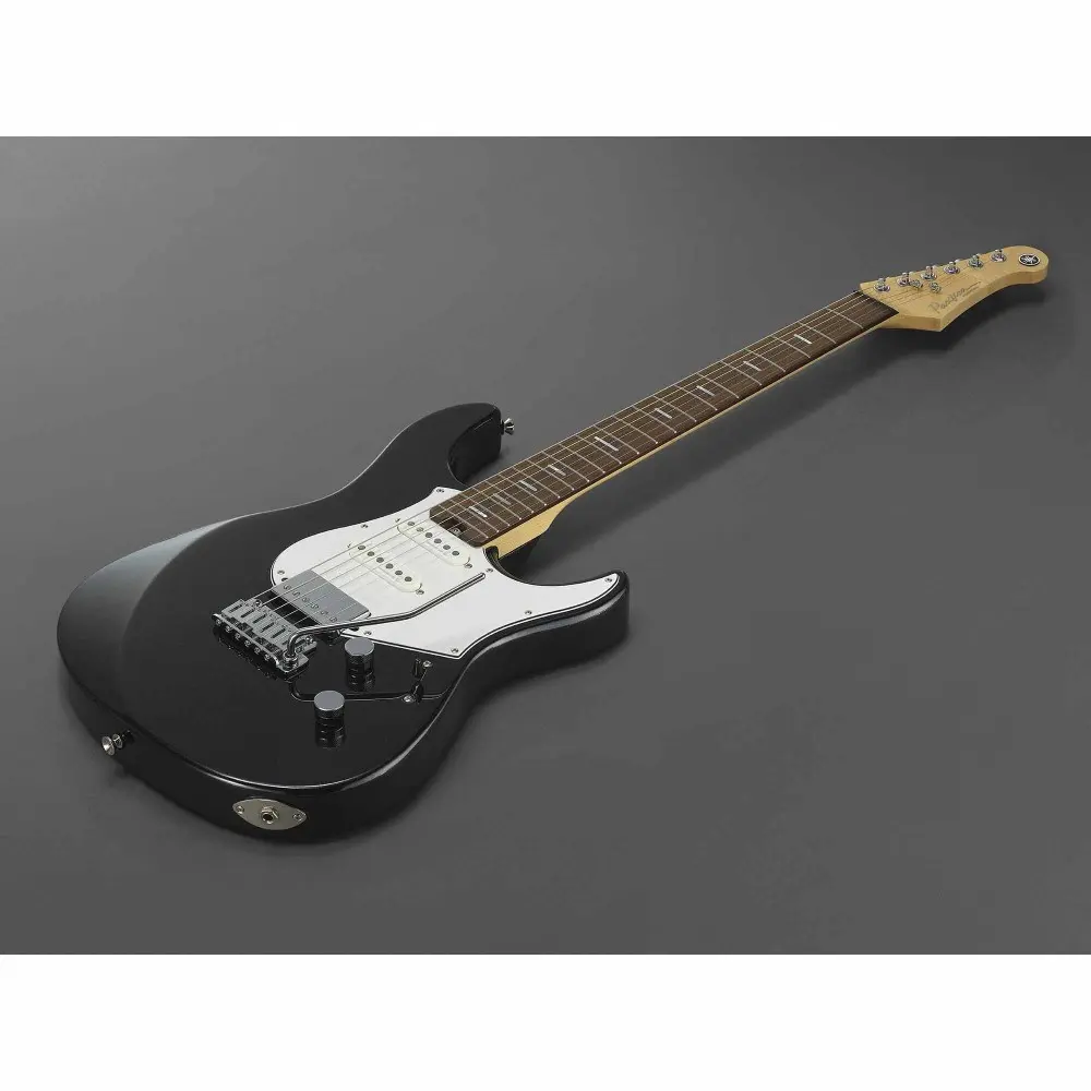 Guitarra Eléctrica Yamaha Pacifica Negra PACP12BM