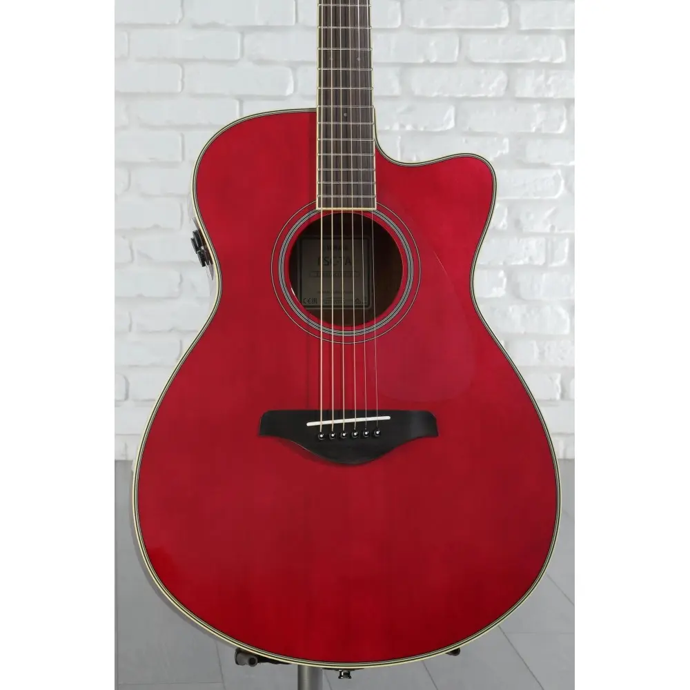 Guitarra TransAcústica Yamaha Roja FSCTARR