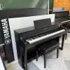 Piano Digital Con Mueble y Banqueta Yamaha CLP835B Clavinova Bluetooth