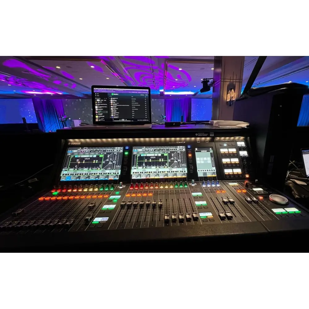 Mixer Digital Yamaha de 32 Canales DM7