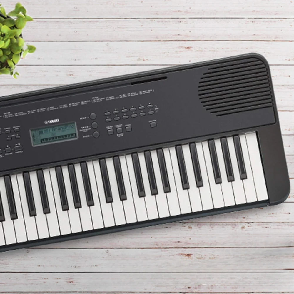 Teclado Yamaha PSRE360 5 Octavas Sensitivo 61 Teclas 400 Sonidos
