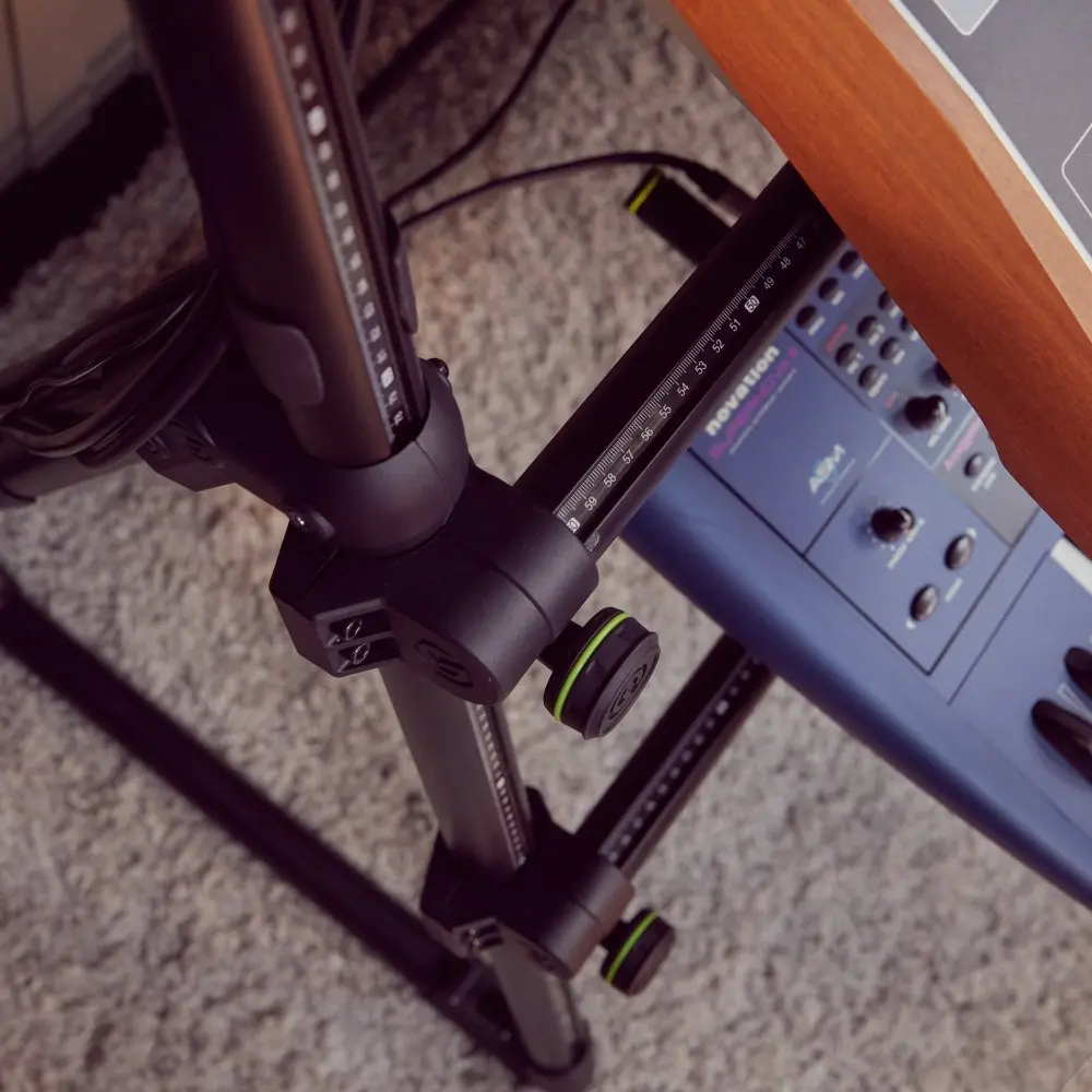 Soporte Multi Hasta 4 Piano o Teclado Gravity GKSMKS01B