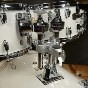 Bateria Yamaha Stage Custom Birch 5 Cuerpos Color Classic White Bombo 20X17