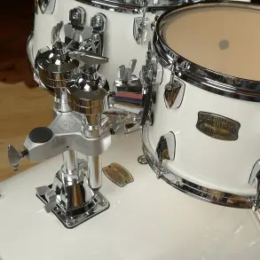 Bateria Yamaha Stage Custom Birch 5 Cuerpos Color Classic White Bombo 20X17