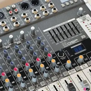 Mixer 8 Canales con Bluetooth Ross EX-8U