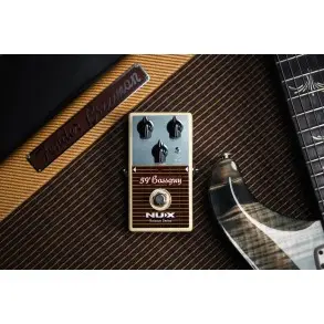 Pedal de Efecto Nux 59 BASSGUY