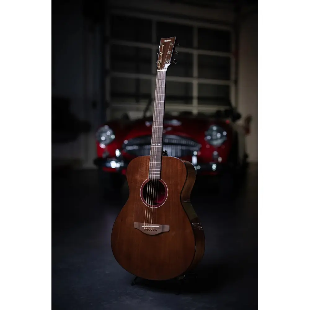 Guitarra Electroacústica Yamaha STORIA III