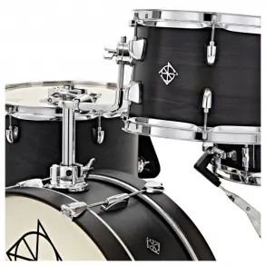 Bateria 4 Cuerpos Roomer Bombo 20" DIXON PODL520BKC