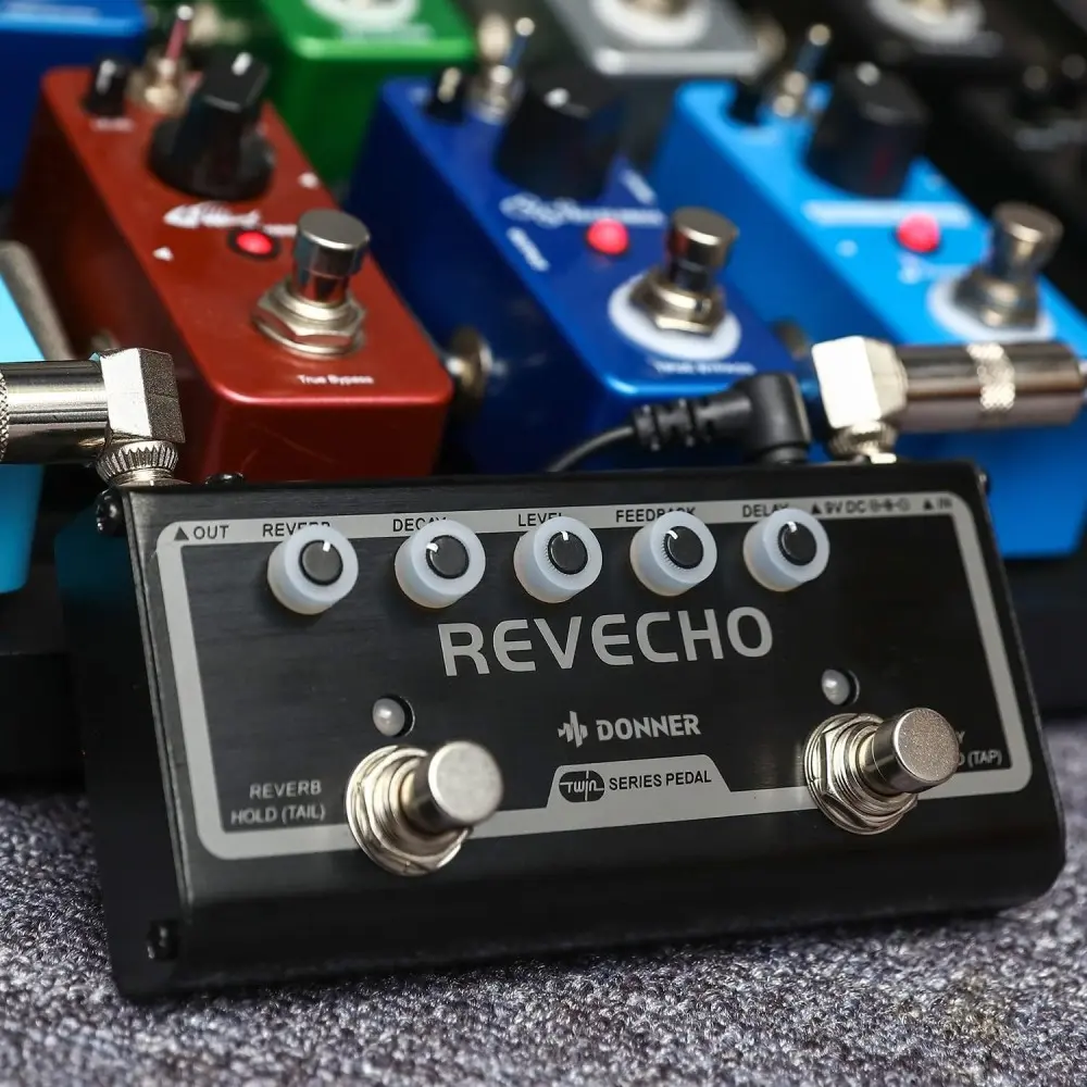 Pedal de Efectos Reverb Donner EC1118