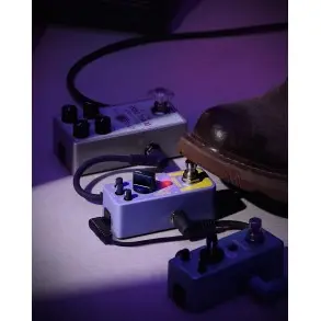 Pedal De Efecto Fuzz Donner EC6643