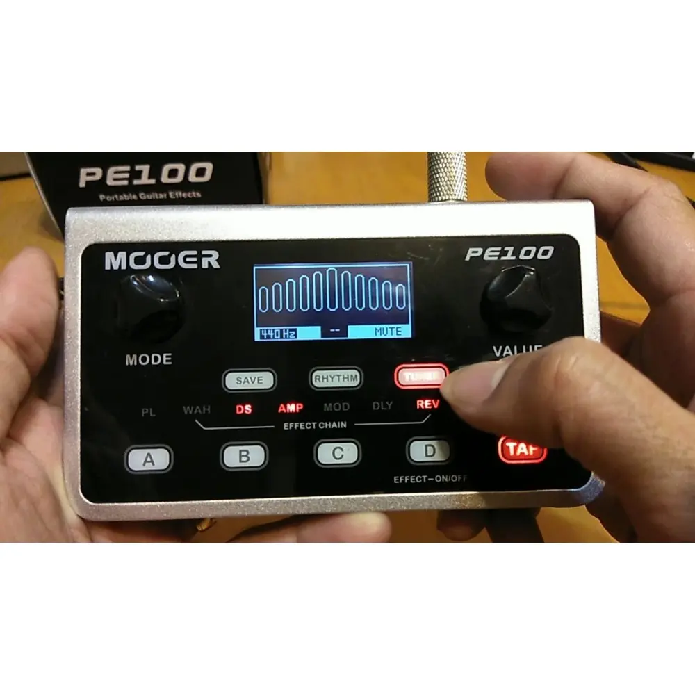 Pedalera Multi Efectos Mooer PE100