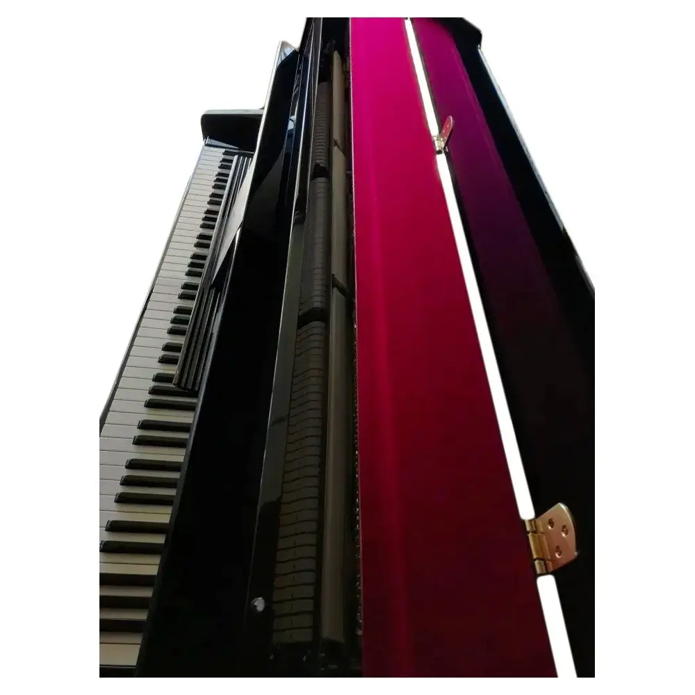 Piano Acustico Vertical Yamaha JU109PE 88 Teclas Ebano Pulido
