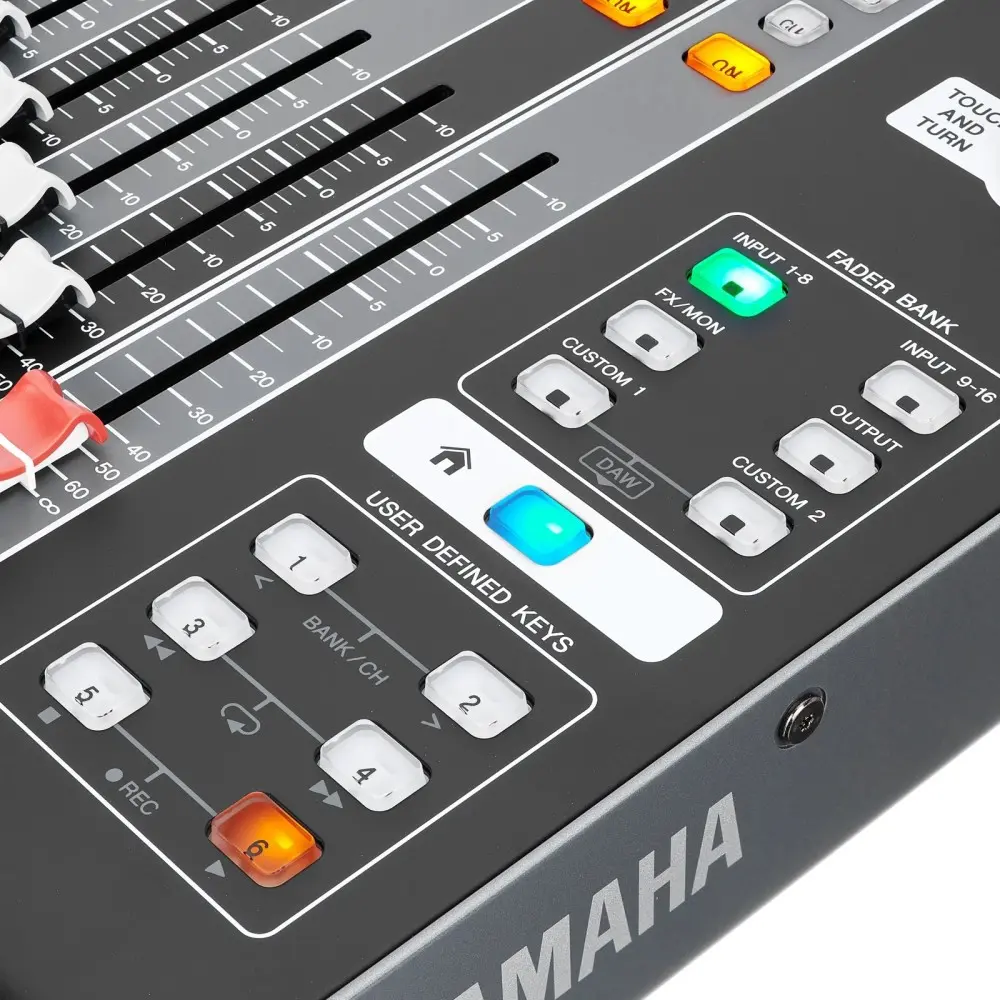 Mixer Digital Yamaha de 16 Canales DM3S