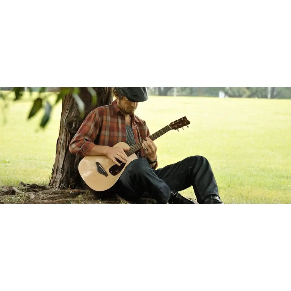 Guitarra Acustica 3/4 Yamaha JR2NT con Funda