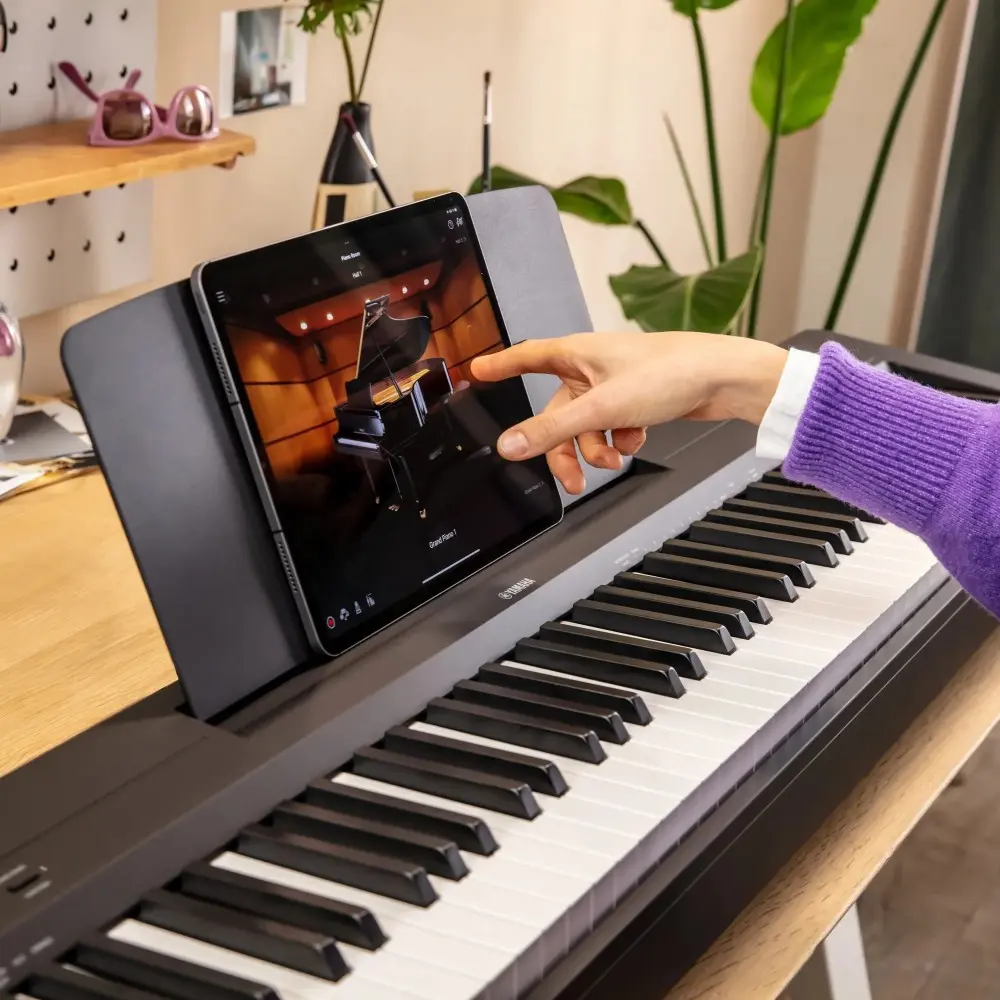 Piano Digital Yamaha P145BT de 88 Teclas sensitivas con Bluetooth