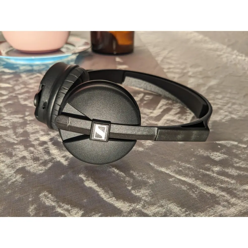 Auriculares Cerrados de Estudio Sennheiser HD 25 LIGHT