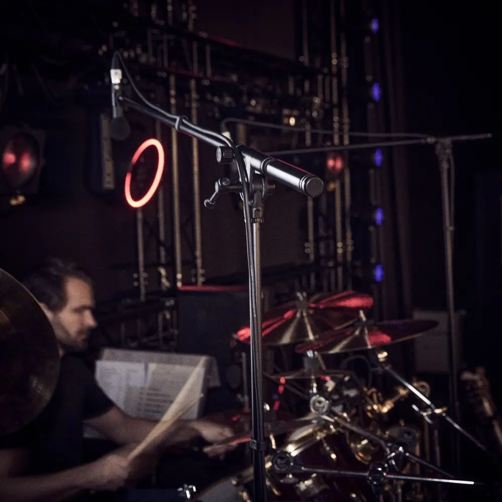 Soporte de Microfono boom Gravity TMS4321OHB brazo extra largo