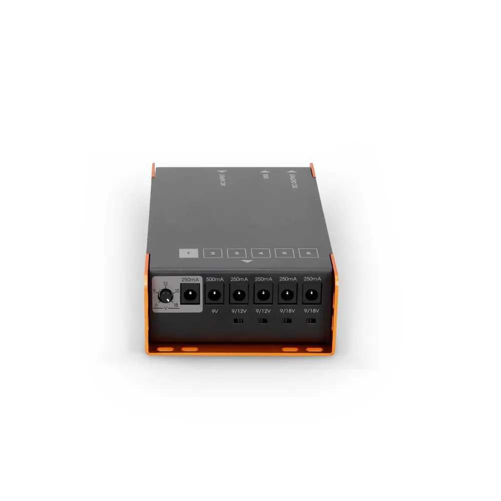 Fuente Universal Pedalera con USB Palmer WT06IEC