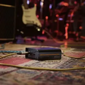 Caja Divisor Activo Guitarra Bajo 2 Salidas Palmer SAAR