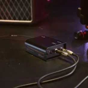 Caja Divisor Activo Guitarra Bajo 2 Salidas Palmer SAAR